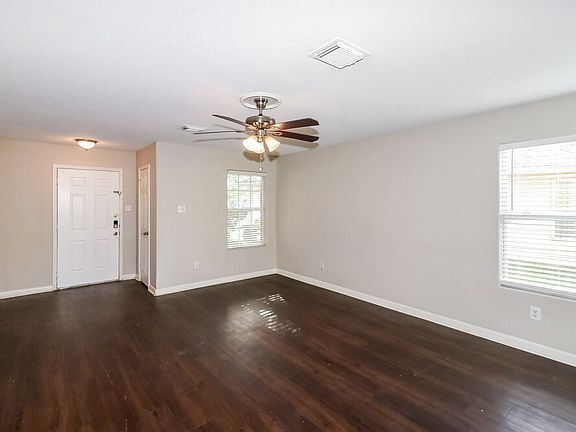4th image of 7510 American Holly Ct