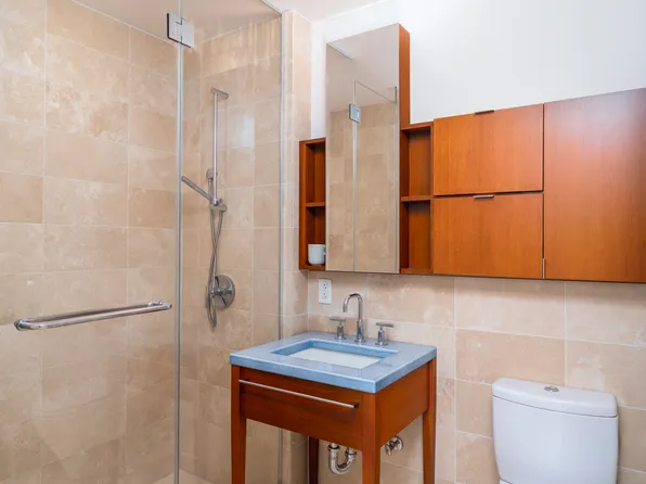 2 River Terrace image 14 of 21