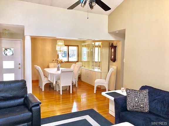 4th image of 466 Lynbrook Ave