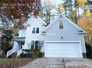 207 Lost Tree Ln, Cary, NC 27513