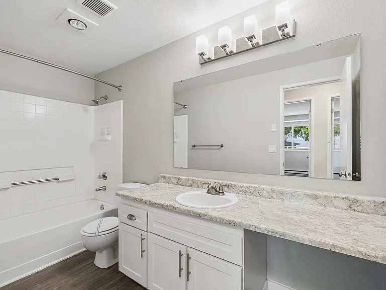 Avana Hamptons — Photo 27