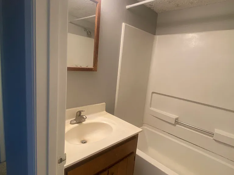 2325 Elliston Pl #106 — Photo 15