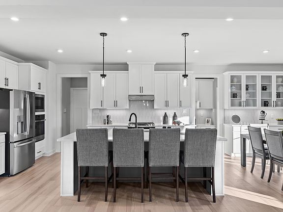 Normandy w Finished Basement