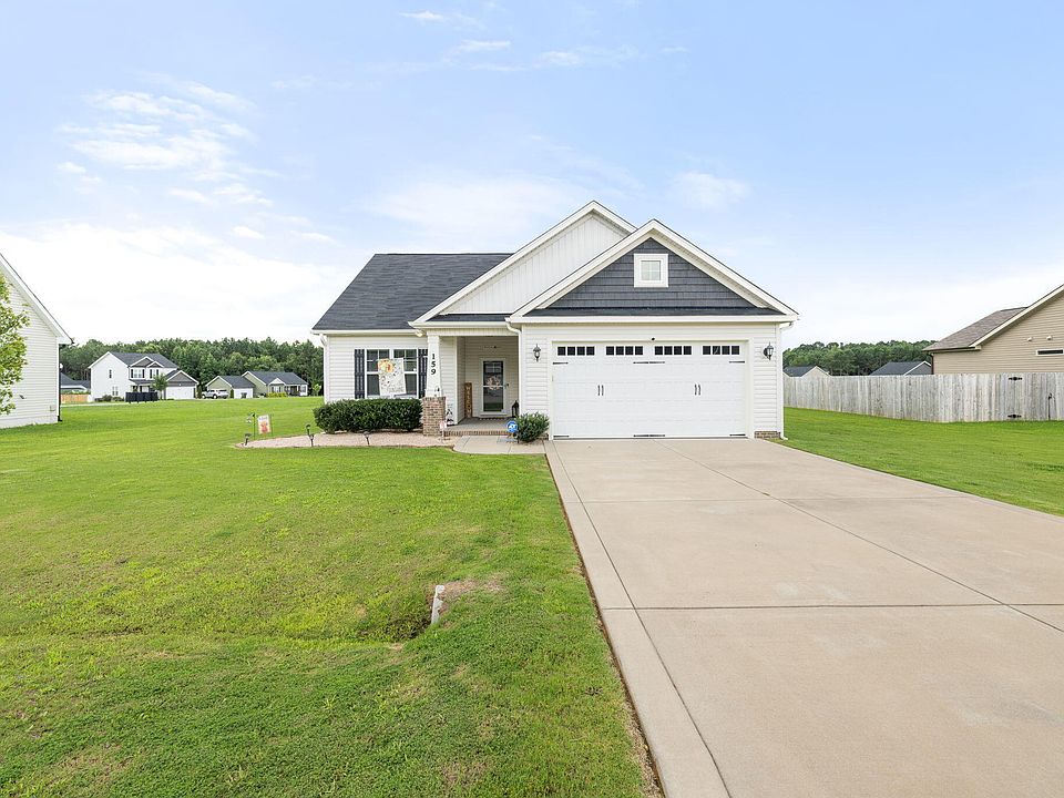 1st image of 159 Day Lily St