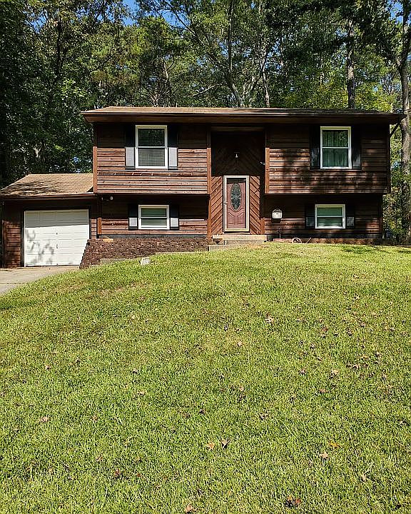 2nd image of 103 N Meade Dr