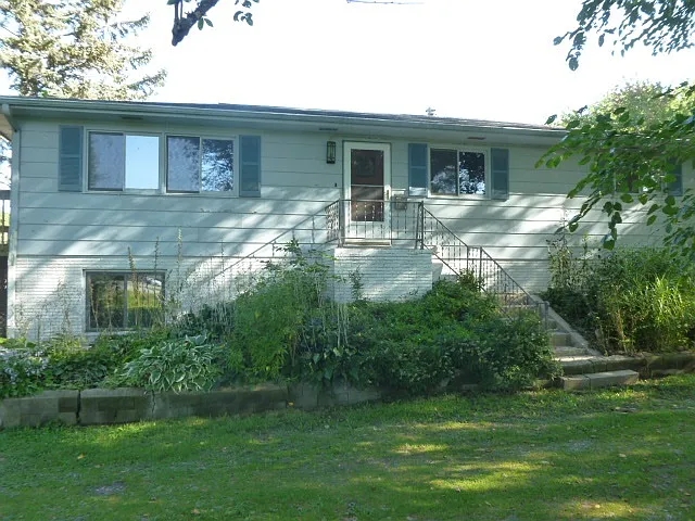 1627 Ridge St photo 1