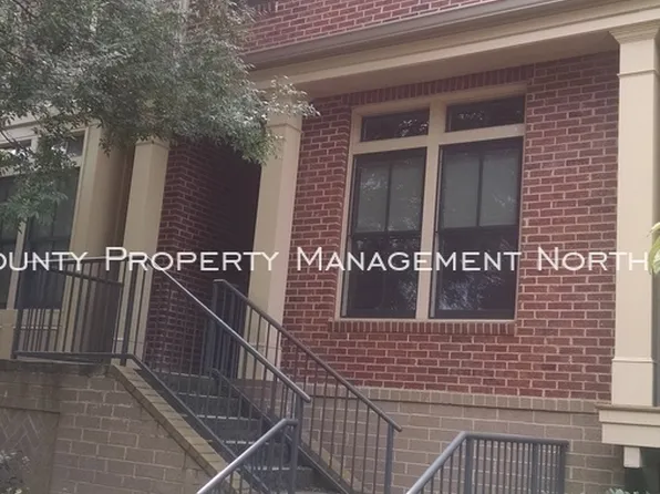 4689 Dogwood Aly, Dunwoody, GA 30338