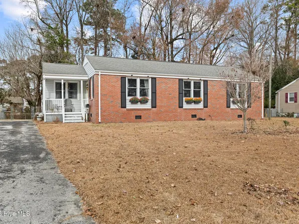 809 Barn Street, Jacksonville, NC 28540