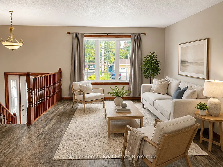 306 McKellar St — Photo 3