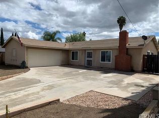 598 Magnolia Ave, Corona, CA 92879