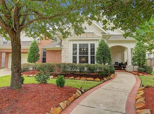 12207 Shorelands Rd, Cypress, TX 77433