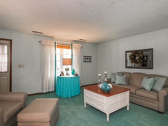 5th image of 7734 Kittery Ln