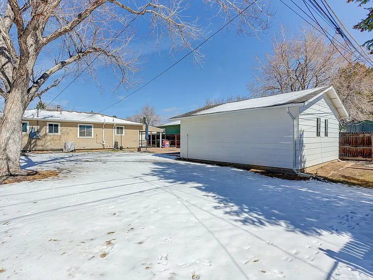5456 E Atlantic Pl — Photo 32