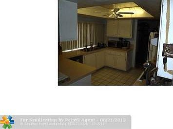 4th image of 8123 NW 73rd Ave