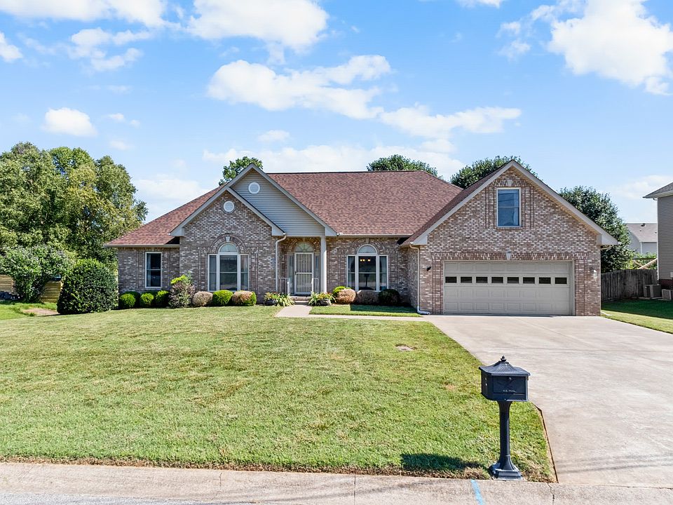 1005 Trevor Dr, Clarksville, TN 37043 Zillow