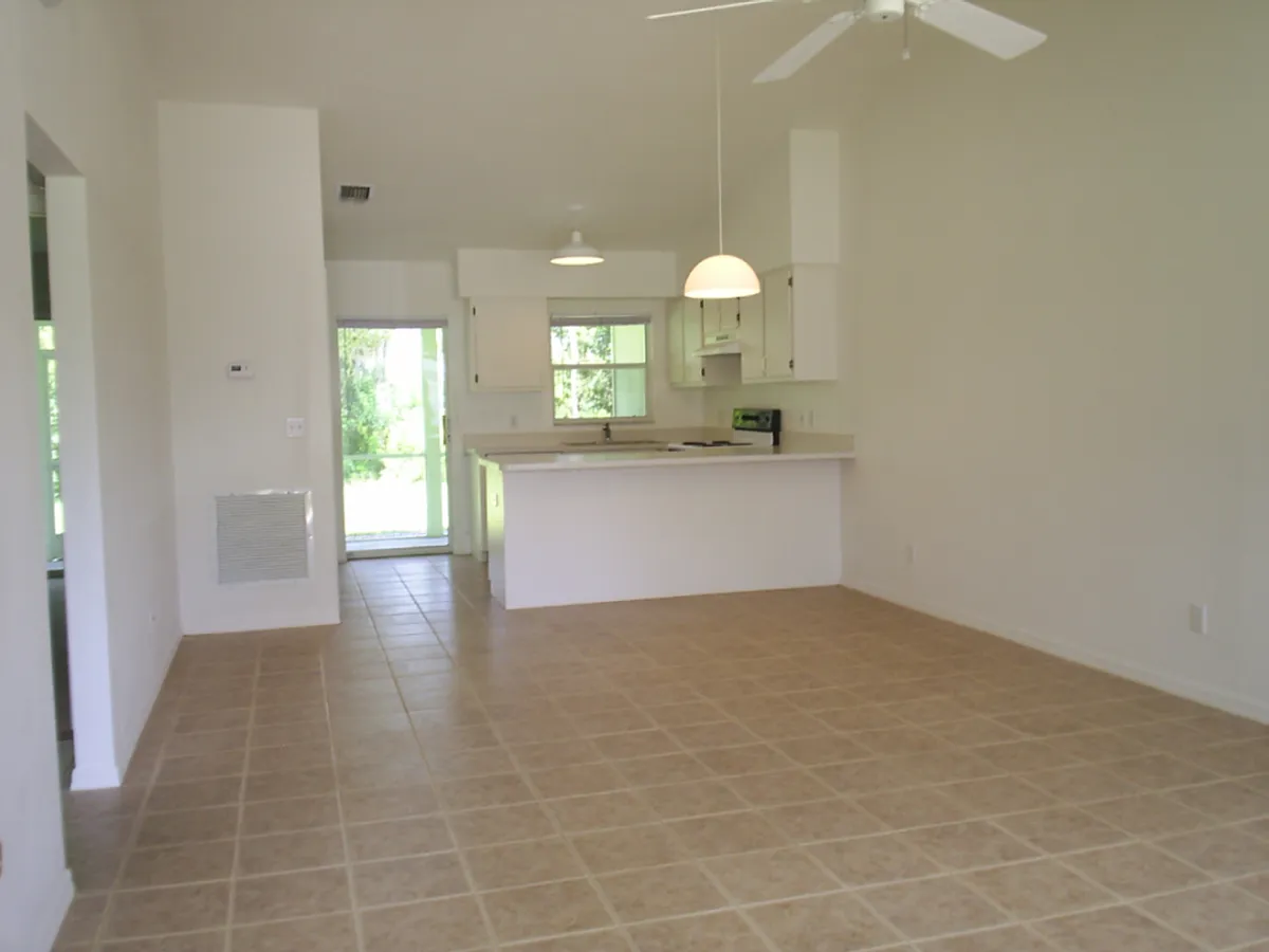 Photo 1 of 12 - 7613 Winged Foot Dr - Fort Myers, FL Primary Photo - 7613 Winged Foot Dr