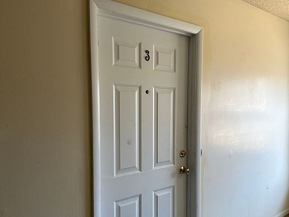 2nd image of 517 N 31st St Unit 3