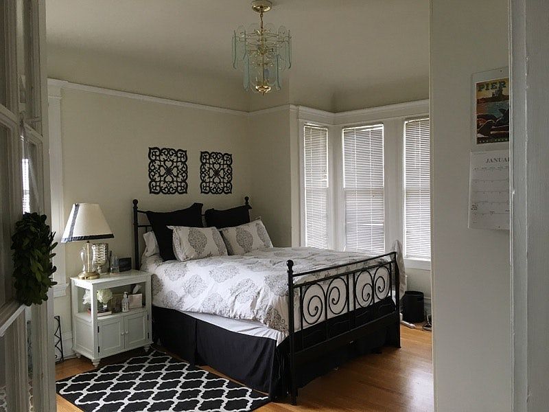 Dining Room/Optional 4th Bedroom