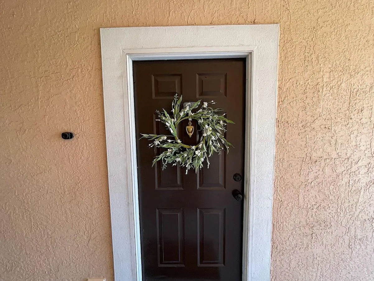 2 bed, 1069 sqft, $2,000 — Photo 3