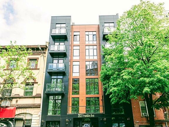 3rd image of 265 Franklin Ave #5A