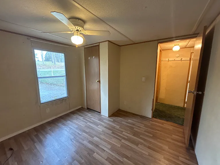 1834 Hylander Dr — Photo 14