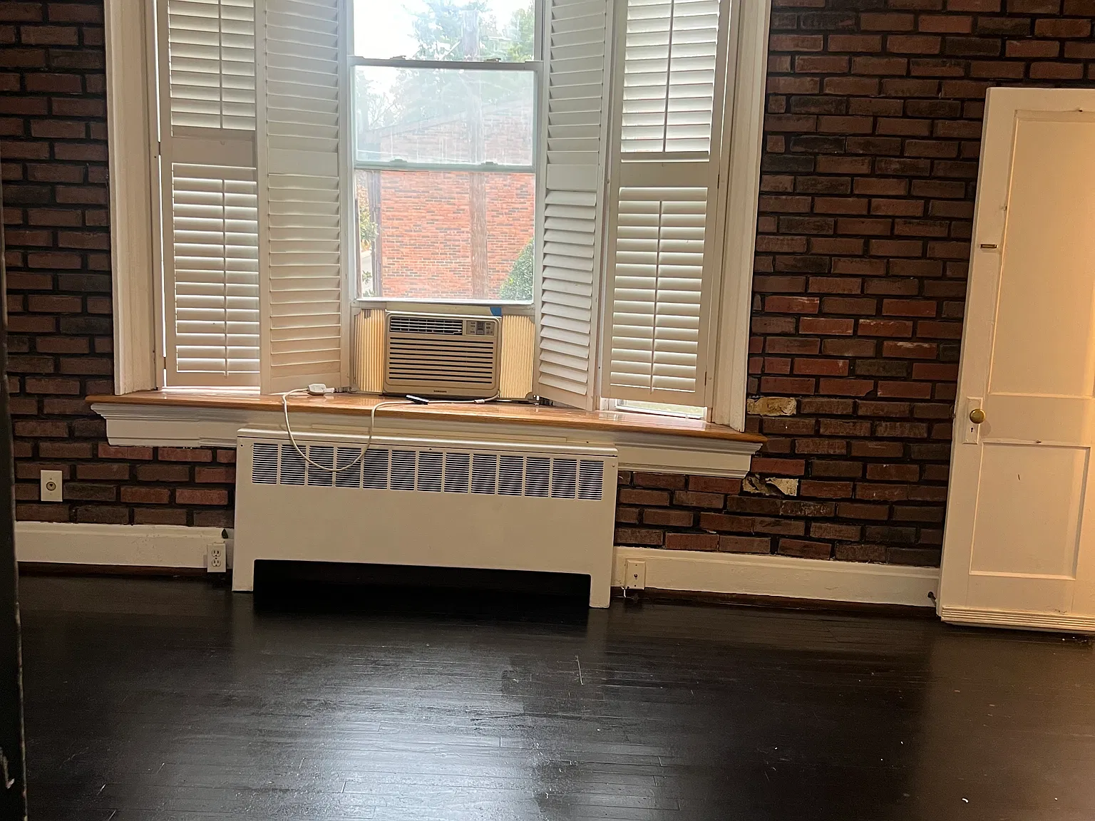 Studio, 450 sqft, $800 — Photo 2