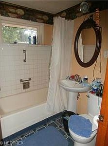 4th image of 3184 Weber Dr