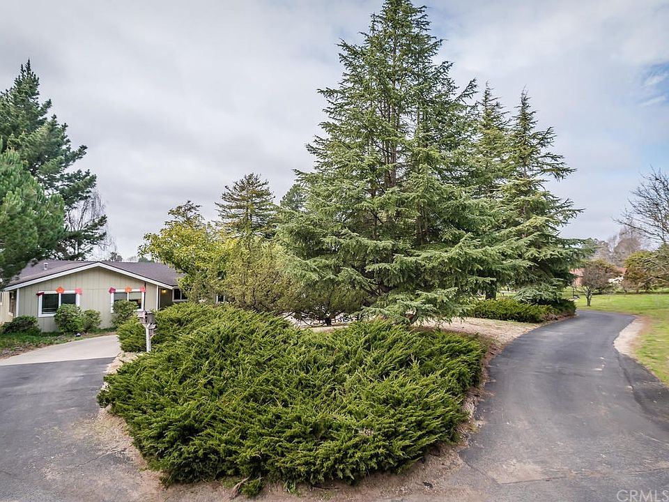 1st image of 105 El Cerrito Dr