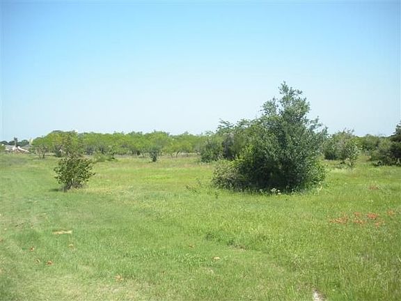 3rd image of 8105 Plum Creek Trl