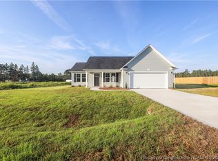 152 Presley St, Raeford, NC 28376