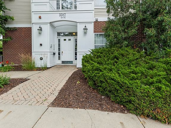 2nd image of 3317 Stratford Ct Unit 2A
