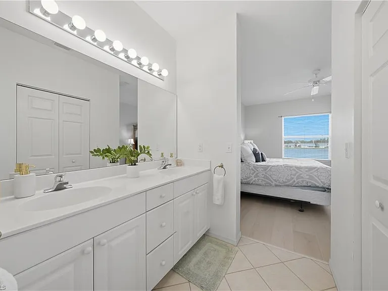 3320 W Crown Pointe Blvd #201 — Photo 26