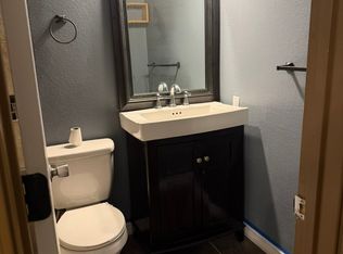 5222 Stagecoach Ln, Garland, TX 75043