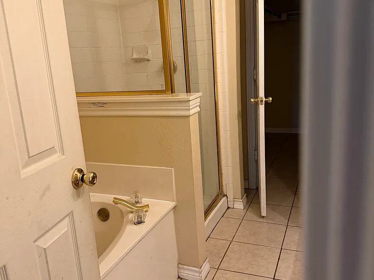 6805 Windward View Dr #ONE STORY — Photo 6