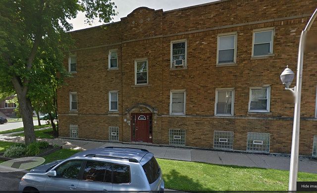 1st image of 5303 W Le Moyne St #1
