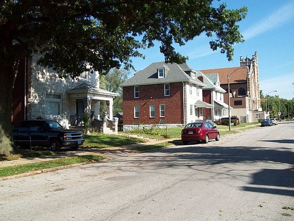Temple Place Street View