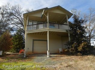 17002 Piper Ln, Penn Valley, CA 95946