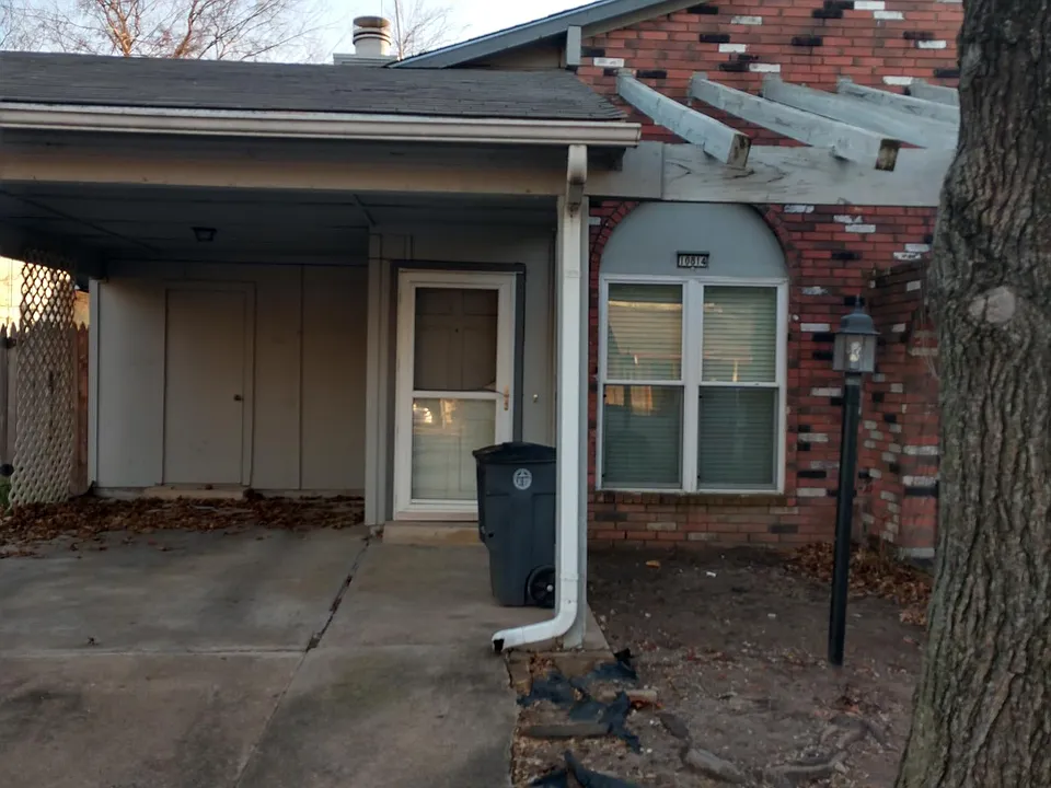 10814 E 15th Pl