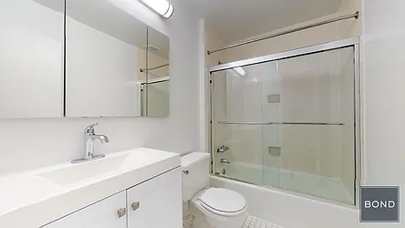 Rented by Bond New York