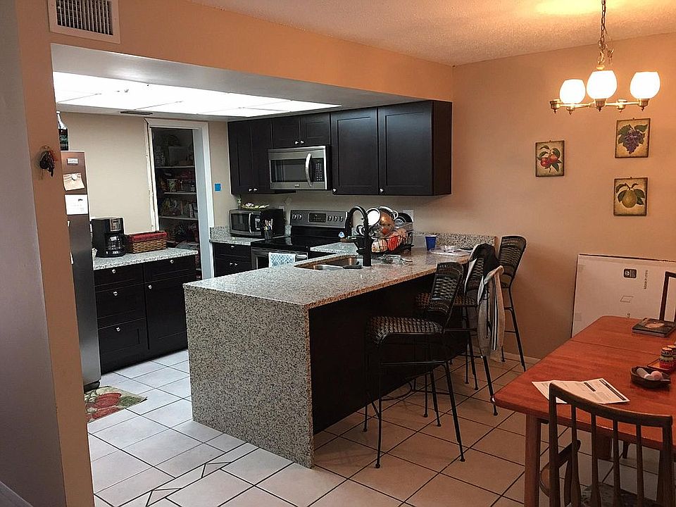 Lovely Designer Kitchen