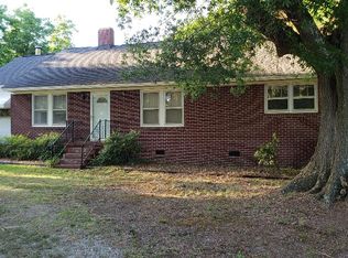 1719 Bush River Rd, Newberry, SC 29108
