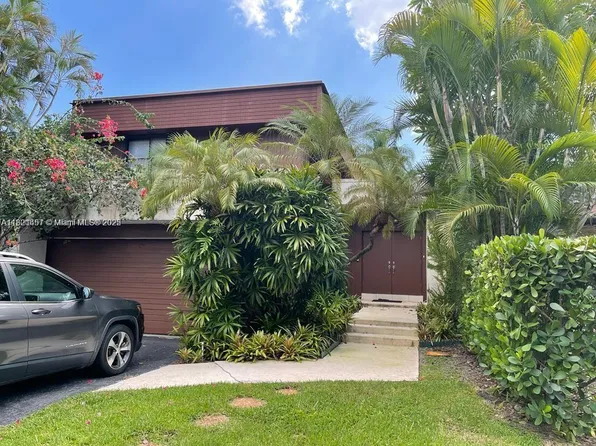 11832 SW 79th Ter, Miami, FL 33183