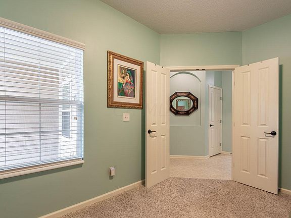 4th image of 3675 Birkland Cir