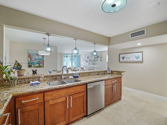 5th image of 6450 Collins Ave APT 1101
