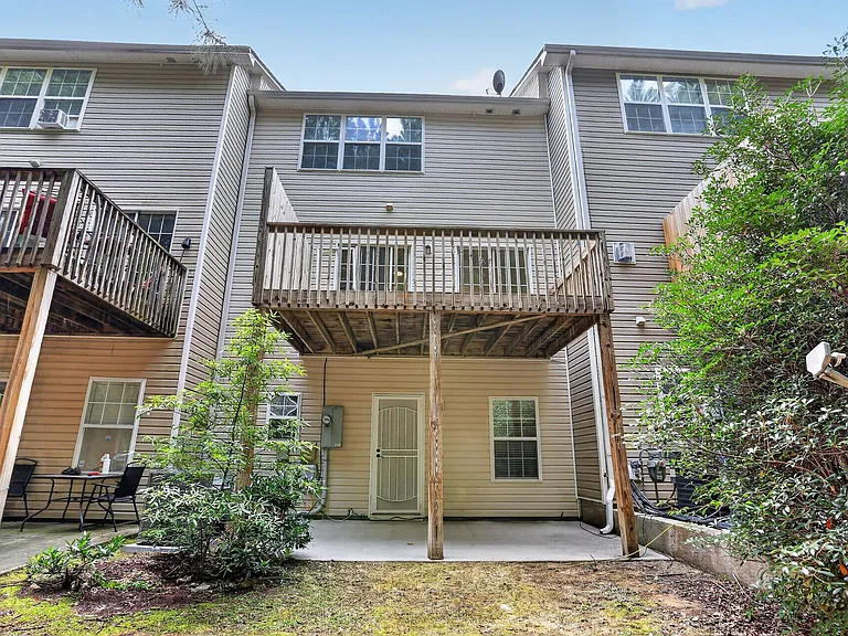 730 Celeste Ln SW — Photo 21