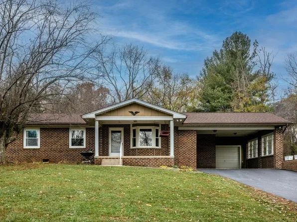 10807 Indian Trail Rd, Harrisonburg, VA 22802