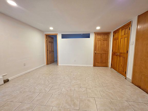 5th image of 335 Leonard St #1F