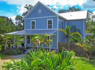 205 16th St E, Bradenton, FL 34208