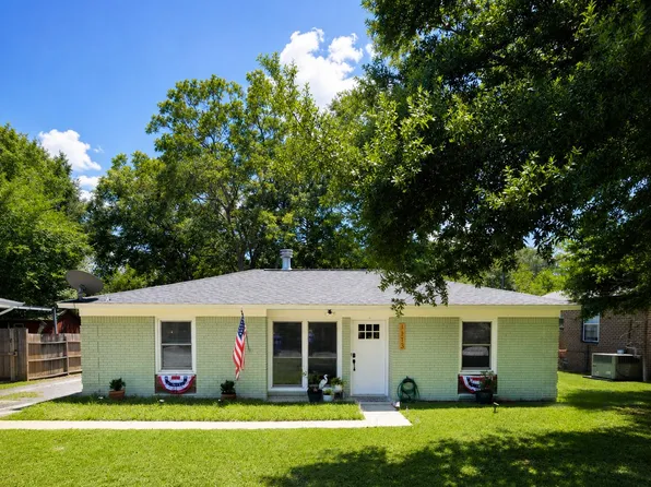 1113 N Shadow Dr, Mount Pleasant, SC 29464