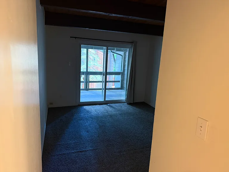 822 Northwood Blvd #4 — Photo 6